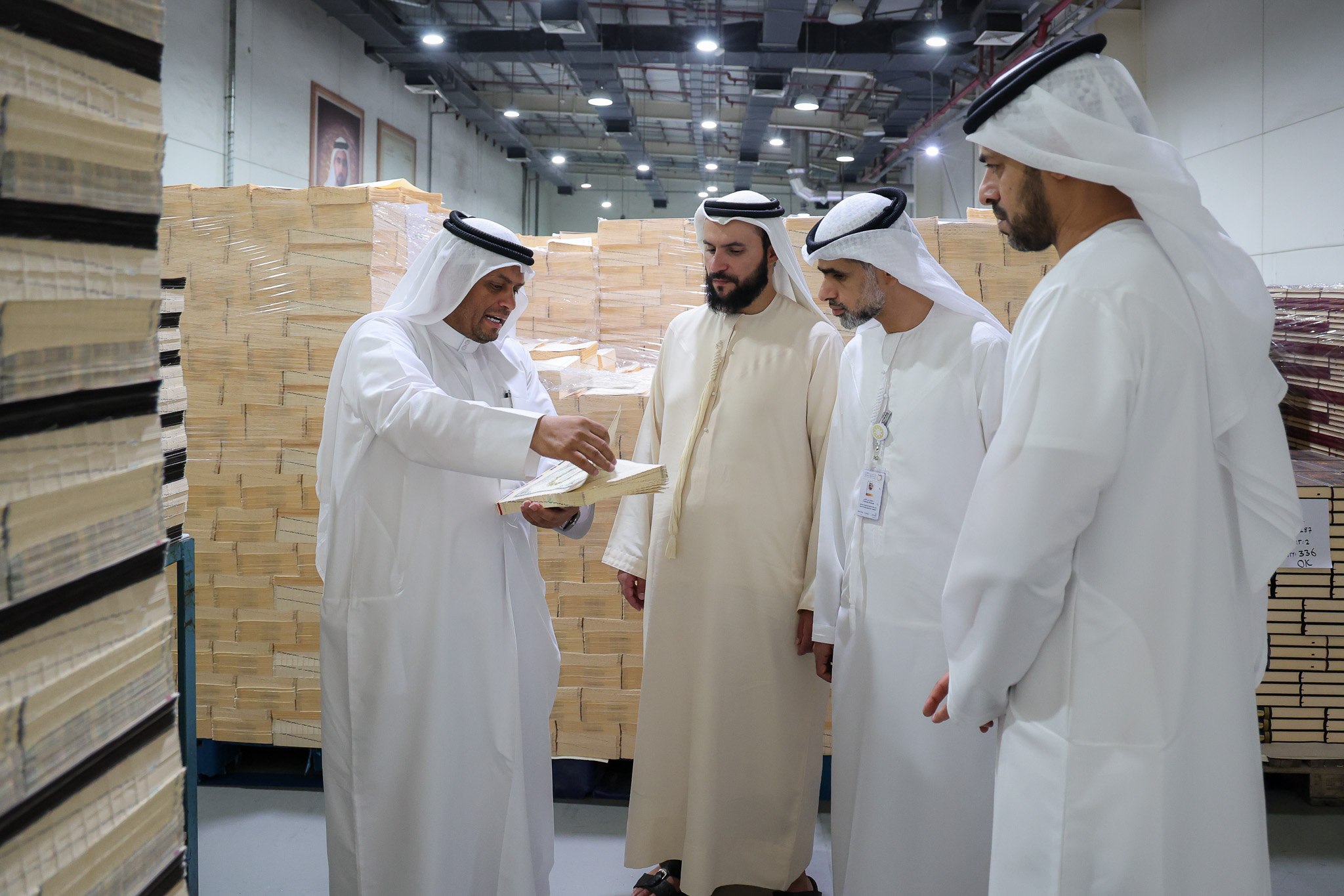 ‎بحث وفد من مجمع القرآن الكريم في الشارقة سبل تعزيز التعاون وتبادل الخبرات مع مركز محمد بن راشد لطباعة المصحف الشريف
