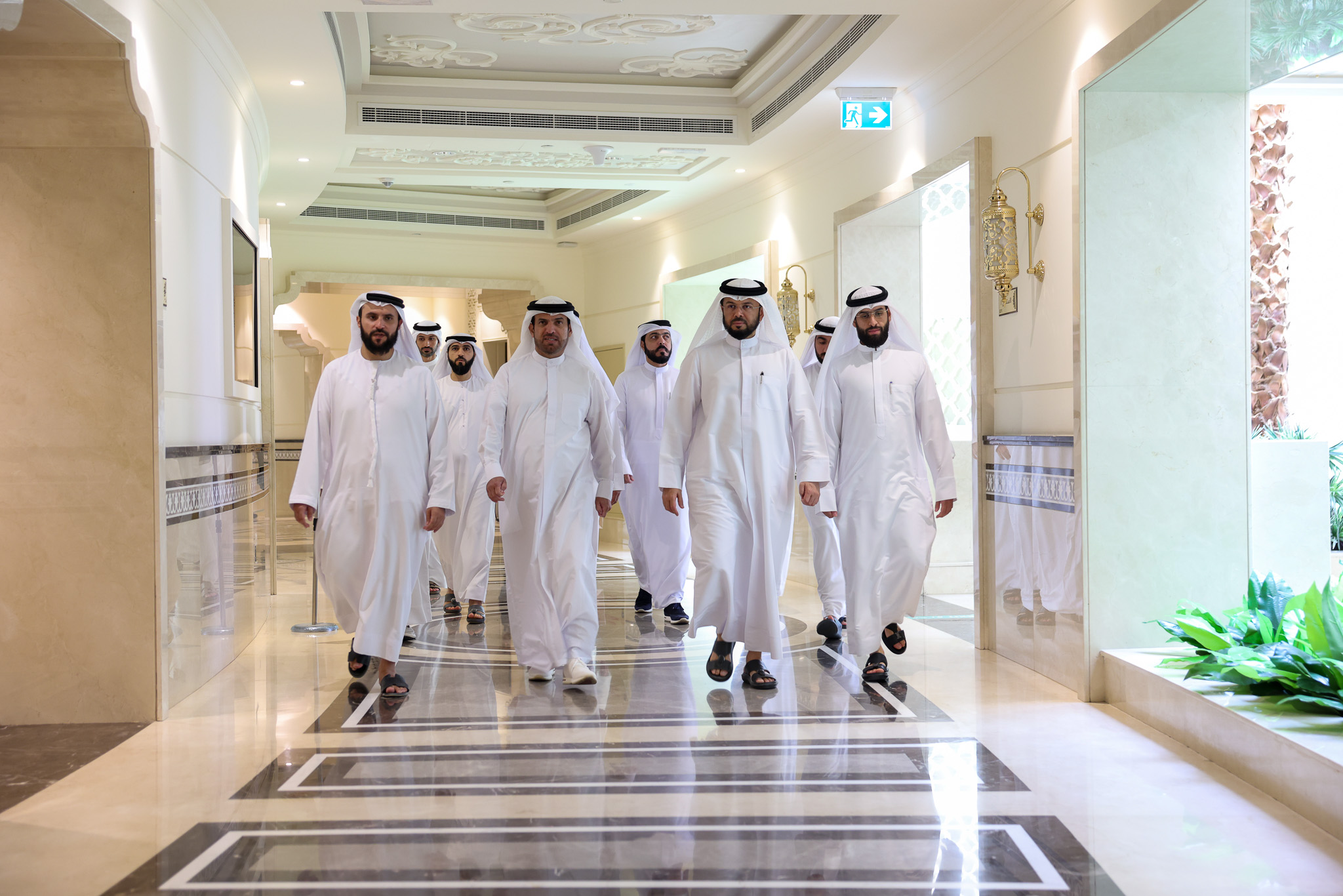 ‎اطلع سعادة أحمد درويش المهيري، مدير عام دائرة الشؤون الإسلامية والعمل الخيري في دبي على دور واستراتيجية مجمع القرآن الكريم العلمية والبحثية