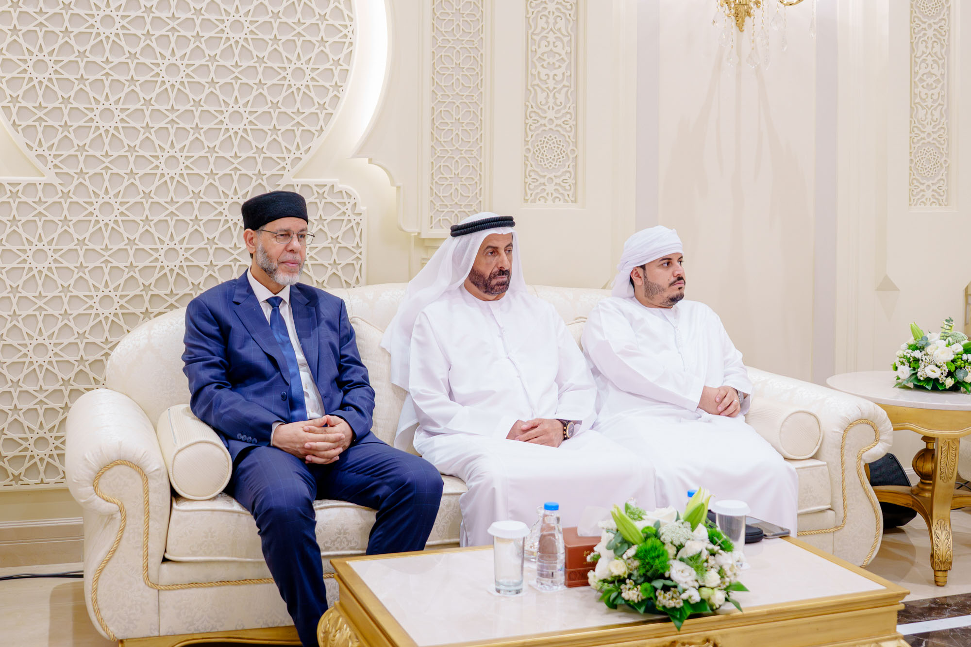 حاكم الشارقة يطلق المصحف المرتل للقارئ رعد الكردي