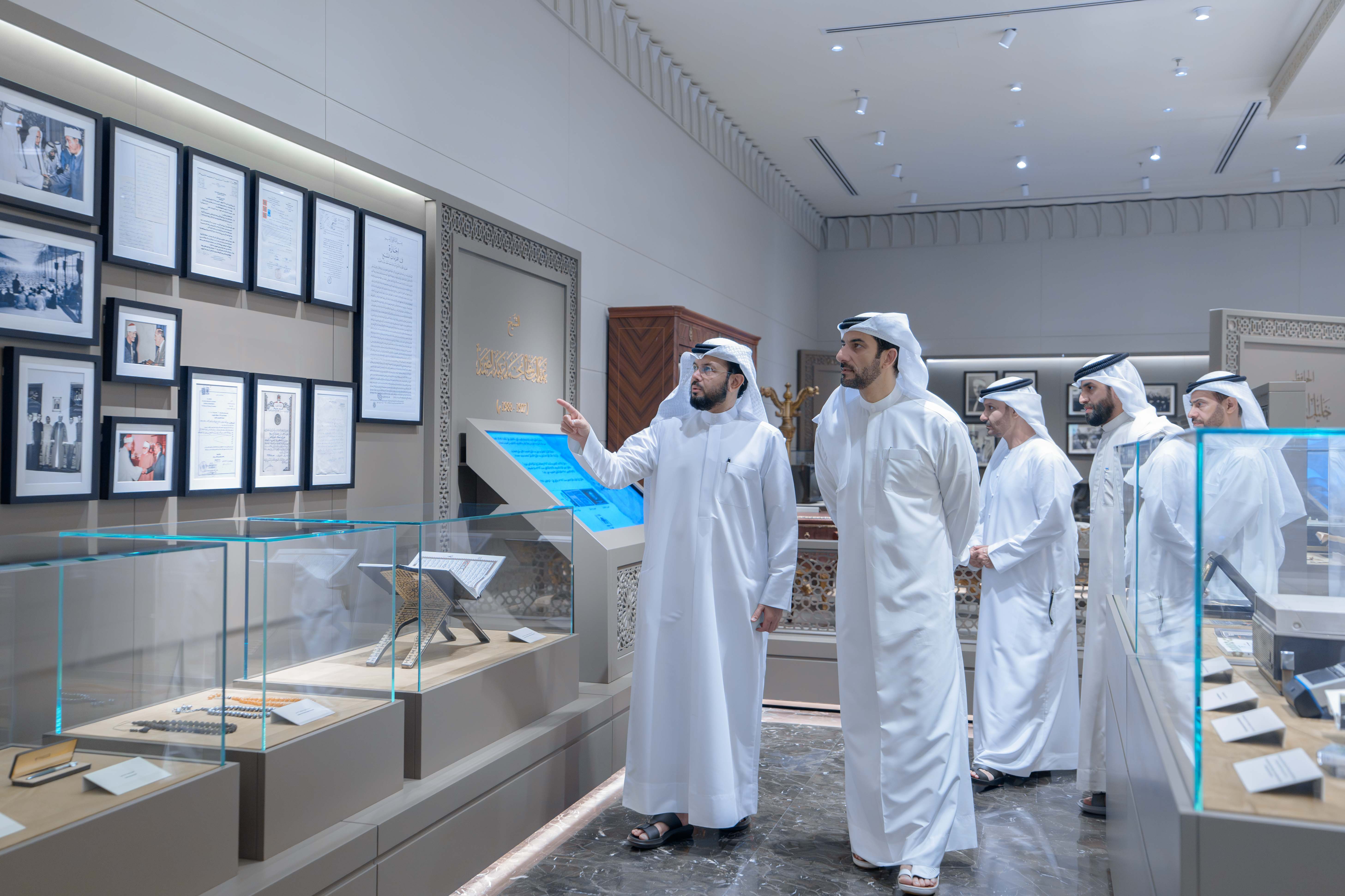 زار سموّ الشيخ سلطان بن أحمد بن سلطان القاسمي، نائب حاكم الشارقة، رئيس مجلس القضاء، مجمع القرآن الكريم.