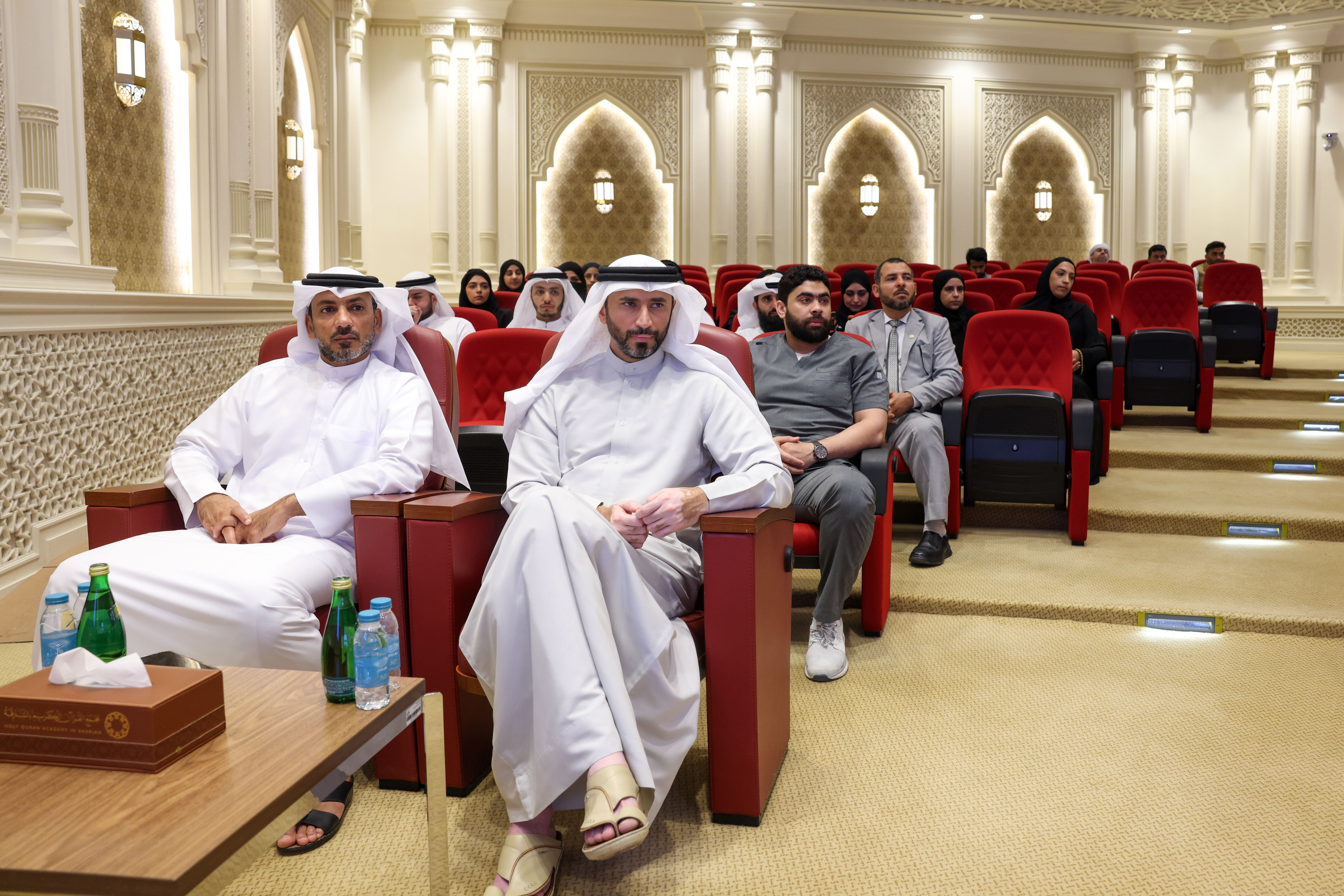 نظّمت مؤسسة الشارقة للقرآن الكريم والسنة النبوية حفلها الختامي للمسابقة الرمضانية لموظفي الدوائر الحكومية، وذلك في قاعة مجمع القرآن الكريم بالشارقة