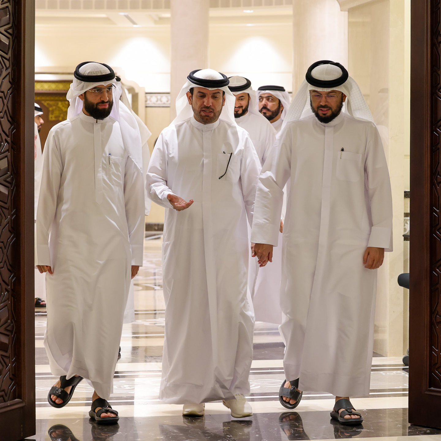 ‎اطلع سعادة أحمد درويش المهيري، مدير عام دائرة الشؤون الإسلامية والعمل الخيري في دبي على دور واستراتيجية مجمع القرآن الكريم العلمية والبحثية