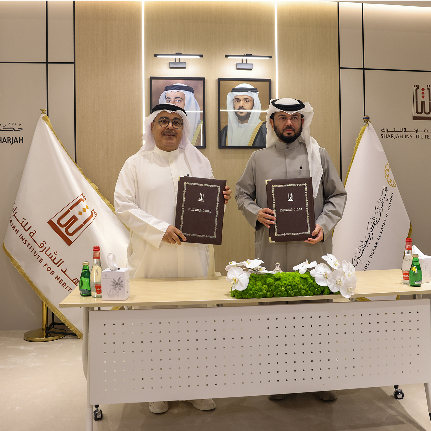 شراكة استراتيجية بين المجمع ومعهد الشارقة للتراث لترميم المخطوطات وحفظها